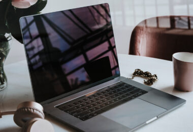 Les avantages incontournables des PC portables : pourquoi choisir la mobilité ?